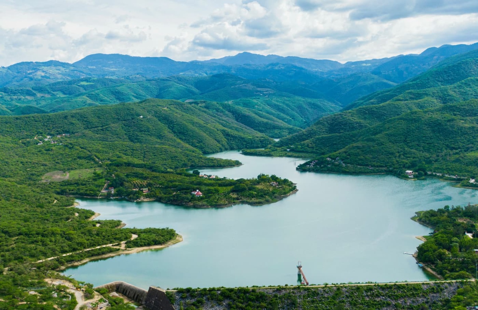 Sierra Madre Mountain Lake
